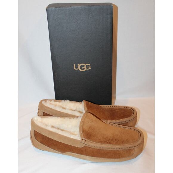 NIB UGG MEN'S ASCOT CORDUROY SUEDE SHEARLING LINED SLIPPERS CHESTNUT - Picture 3 of 7